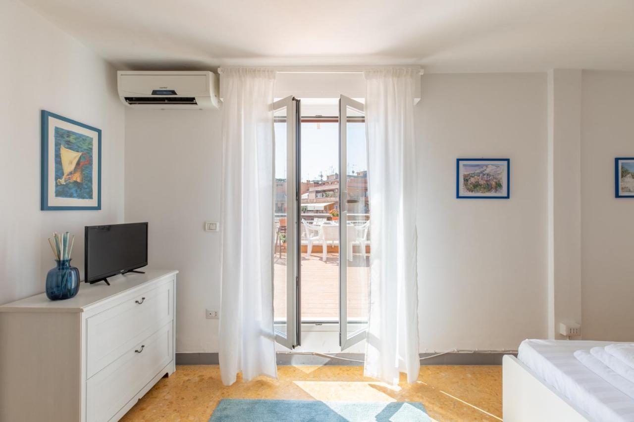 Iflat Shiny Penthouse In Balduina * Rom